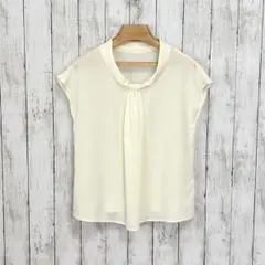 【美品】イノウェーブ ボウタイ風 フレンチスリーブ オフィスカジュアル 白 Mのサムネイル