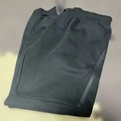 Item thumbnail for item 2837a4c9-c1c6-49a9-9eb3-8f5ffb3938a0