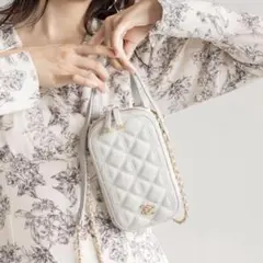 RANDA 2WAYキルティングマルチショルダーバッグ フォンホルダーのサムネイル