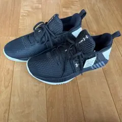 UNDER ARMOUR スニーカー 신품 미사용 26CM
