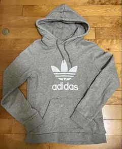 アディダスadidasプルオーバーパーカー トレフォイルロゴ