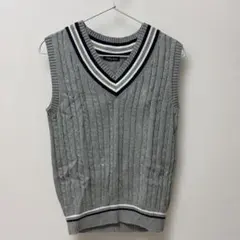 イーストボーイ グレー ケーブルニット Vネック スクールベスト サイズ9