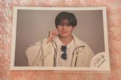 ミニフォトステッカー　なにわ男子　長尾謙杜　ファミクラストア