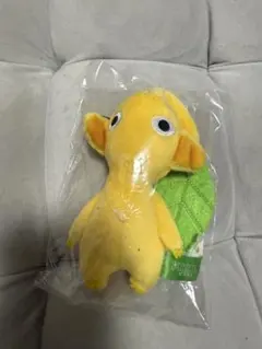 バ*ダ様 【新品未開封】任天堂ピクミン イエロー ぬいぐるみ 葉っぱ付き