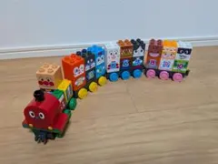 【美品】アンパンマン ブロックラボ SLマンと123！すうじブロックセット