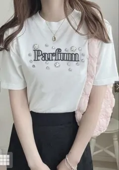 ロゴ刺繍パールビジュ―Tシャツ［mf002］