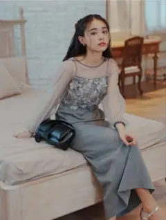 【Kastane】シアー花柄刺繍ドレス / 結婚式・お呼ばれ（グレー）