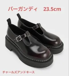 CHARLES & KEITH Tバー　プラットフォームメリージェーンのサムネイル