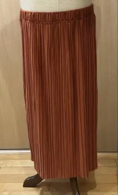 UNIQLO プリーツスカート 3XL オレンジ ペチコート付 新品