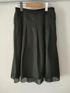 【未使用】フレア膝丈スカート　ブラック