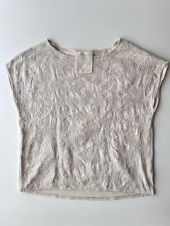 BEARDSLEY ビアズリー　フロント刺繍フレンチ　カットソー　ベージュのサムネイル