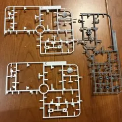 ガンプラ　HG1/144 リボーンズガンダム　ジャンクパーツ
