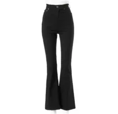 ブラック フレアシルエット デニムパンツ