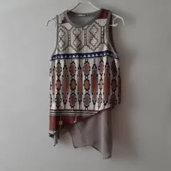 ★ZARA★エスニック柄 ノースリーブ アシンメトリートップスのサムネイル