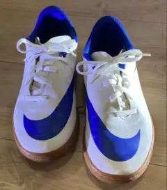 23.5cm サッカー、フットサルシューズ 体育館、室内競技