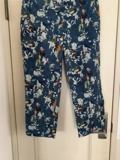 値下げNATURAL BEAUTY BASIC クロップドパンツ新品