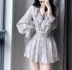 SHEIN ワンピース フリル