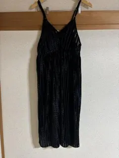 ブラックキャミワンピース
