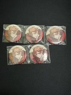 ツイステ　くつろぎマイルーム　缶バッジ　エース・トラッポラ