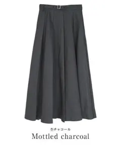 ※限定値下げ【新品未使用】ur's yukiコラボ ベルト付プリーツスカートのサムネイル