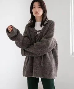 美品‼️LOWRYS FARM/2WAY/メランジレースアップニット】