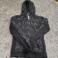 1piu1uguale3 パーカー