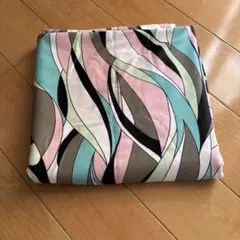 ジャージ、ニット生地　ナイロン　プッチ柄　200×100