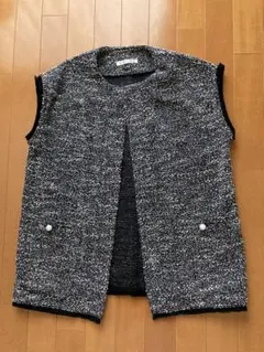 [新品]COOMB ブークレーツイードジレのサムネイル