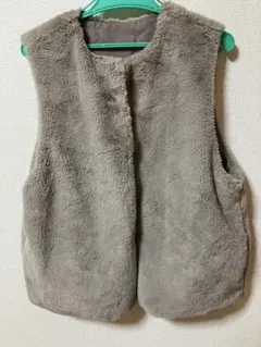 グレー ポリエステル ベスト Fサイズ