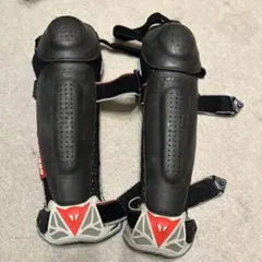 Item thumbnail for item 33934406-dad8-4e2a-8e1a-7a1bf0974cae