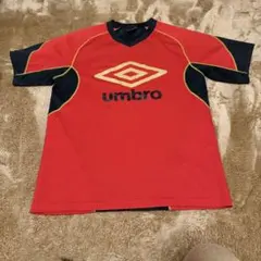 umbro サッカーシャツ 赤/黒