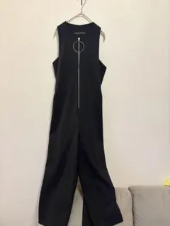 ZARA WOMAN サロペット ブラック リングジップ　ブラックジャンプスーツのサムネイル