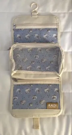 カルディ　KALDI 吊るせるマルチポーチセット 小物入れ　ポーチ 猫