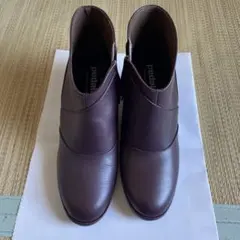 アシックス　ショートブーツ
