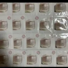 資生堂ベネフィアンスリンクルスムージングクリームエンリッチド1.5g×20