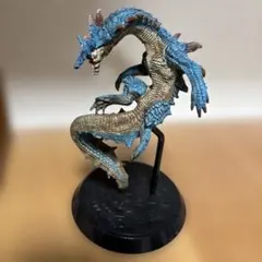 モンスターハンター スタンダードモデル　フィギュア ラギアクルスのサムネイル