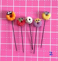 2、ミニチュア　ハロウィン　ドーナツ風　スティック　5本入り　ハンドメイド