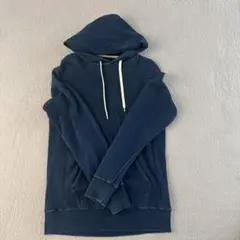 チャンピオン　フード付きパーカー