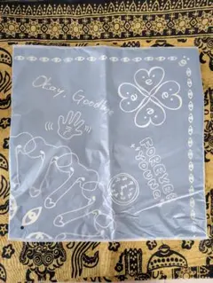 藤井風プレマグッズPrema バンダナブラック&アイボリー２枚セットおまけ付き 藤井風プレマグッズPrema バンダナブラック&アイボリー2枚セット