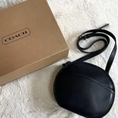 極美品 オールドコーチ COACH ブラック 丸型 ショルダーバッグ ポシェットのサムネイル