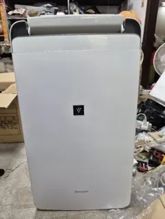 SHARPシャープ衣類乾燥除湿機 CV-L180-W ハイパワー - メルカリ