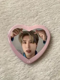 ハン　ランダム缶バッチ　スキズ　展覧会　Straykids