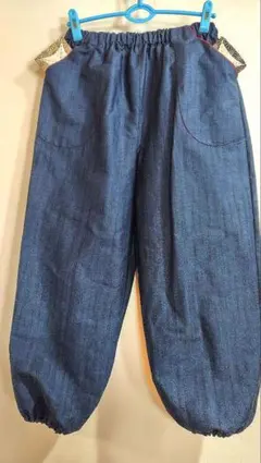 Item thumbnail for item 99846b52-c9b9-495d-b782-cec6bccaf3f3