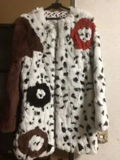 新品★ツモリチサト★ゴマファー ブルゾン TSUMORI CHISATO TSUMORI CHISATO ツモリチサト ゴマアザラシ ファーブルゾン - メルカリ