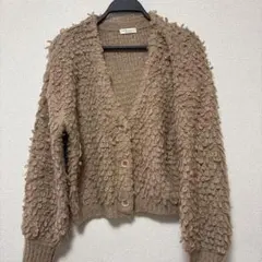 earth ベージュ カーディガン