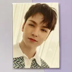 SEVENTEEN’S HOME 2022 バーノン フーディー トレカ 130