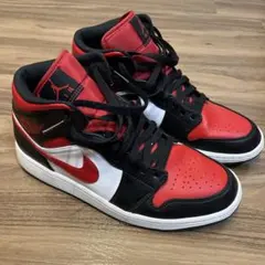 Nike Air Jordan 1 Med 赤黒スニーカー