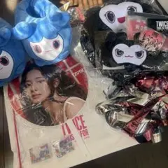 Twice グッズ　ツウィ　アプグレ　銀テ