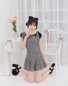 michellMacaron ショルダーリボンチェックプリーツワンピ