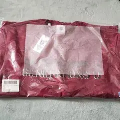 GUESS GENERATIONSコラボ パーカー ワインレッド Ｌ 新品未開封